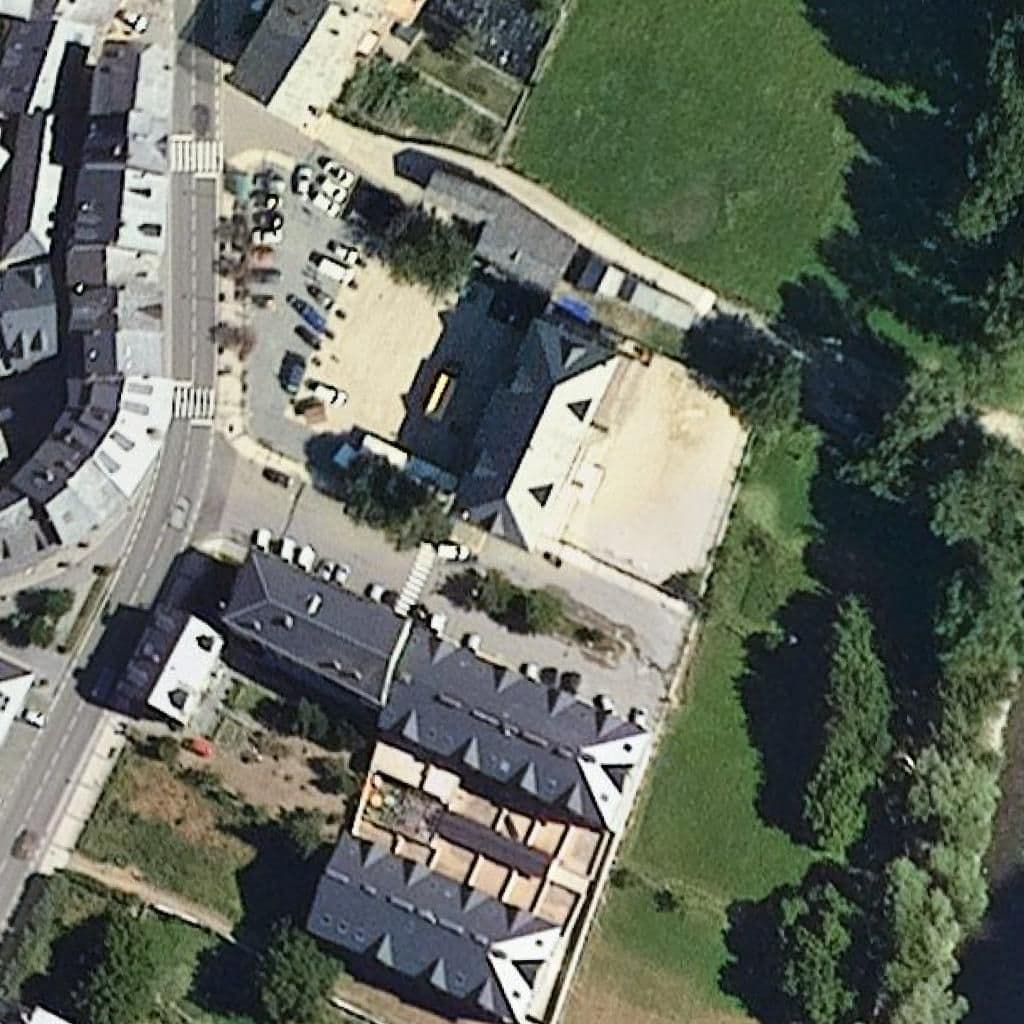 Aerial view of the grounds of Escola Montsent de Pallars - ZER Alt Pallars Sobirà