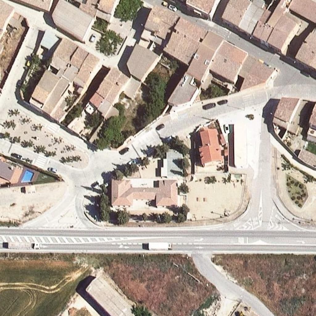 Aerial view of the grounds of Escola Ramon Perelló - ZER Guicivervi