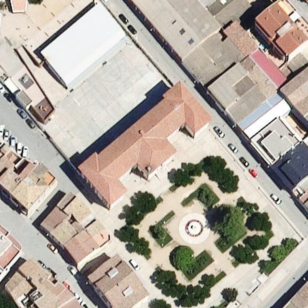 Aerial view of the grounds of Institut Seròs