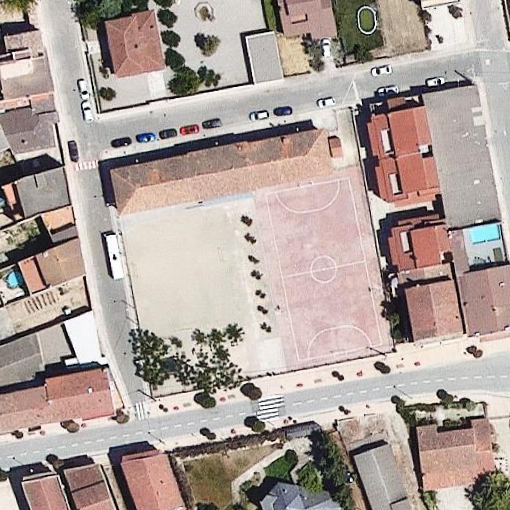 Вид згори на територію школи «Llar d'infants Municipal de l'Albi»