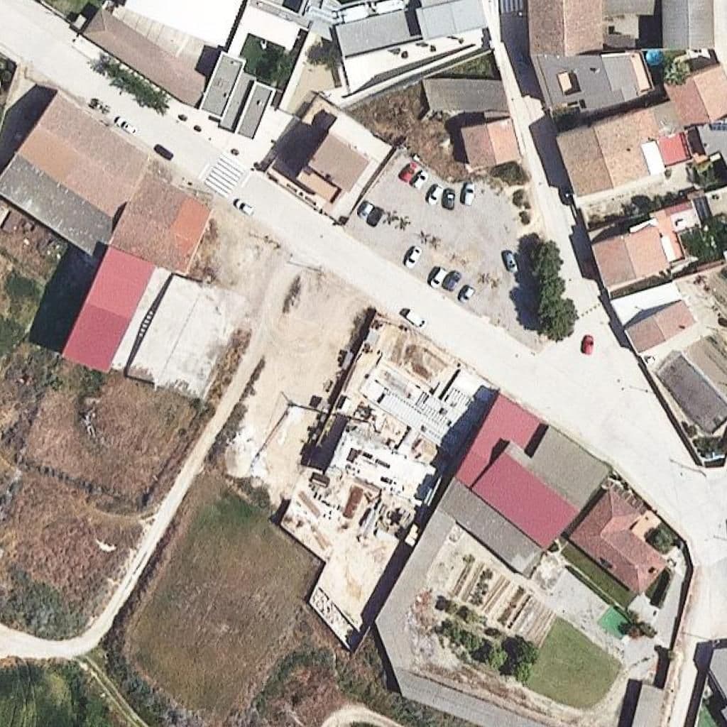 Aerial view of the grounds of Escola Bressol La Tenalla