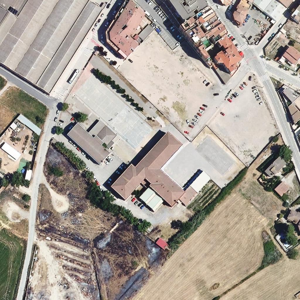 Aerial view of the grounds of Institut Josep Vallverdú