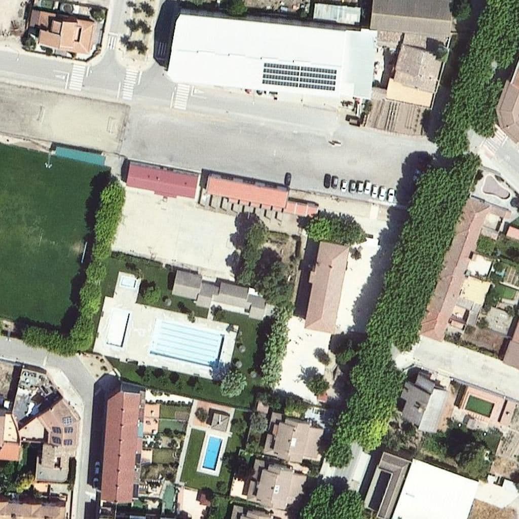 Вид згори на територію школи «Llar d'infants Municipal del Palau d'Anglesola»