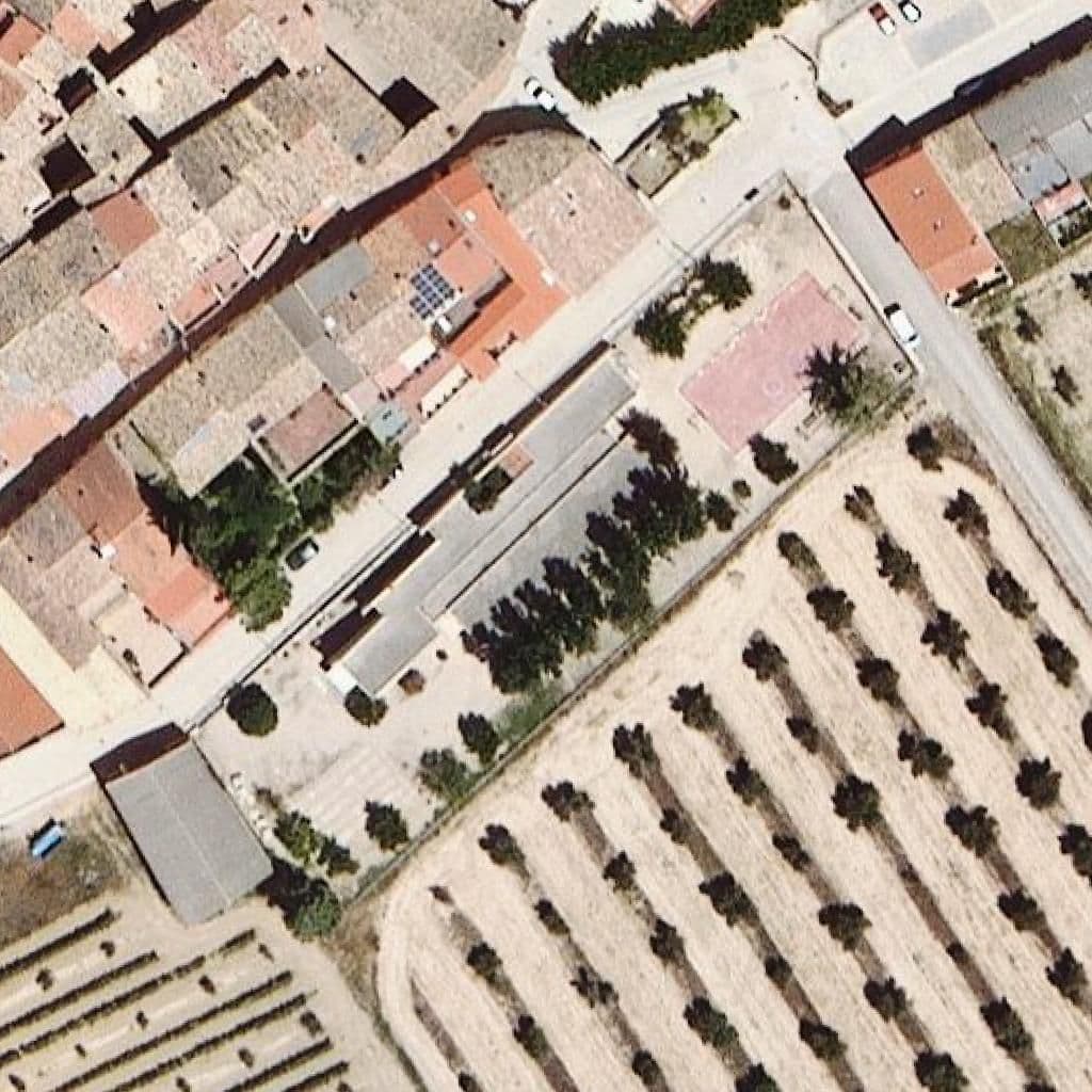 Вид сверху на территорию школы «Escola La Miranda - ZER Ports-Algars»
