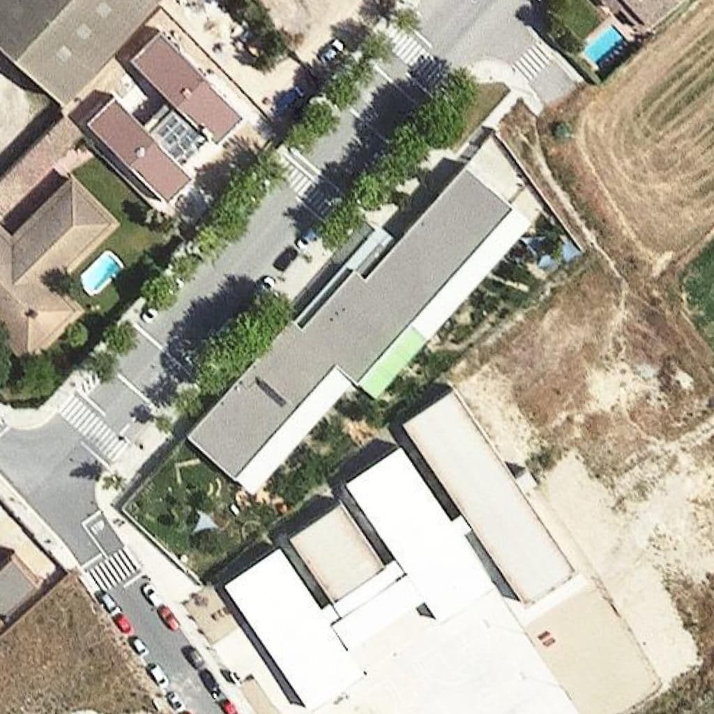 Aerial view of the grounds of Escola Bressol El Niu