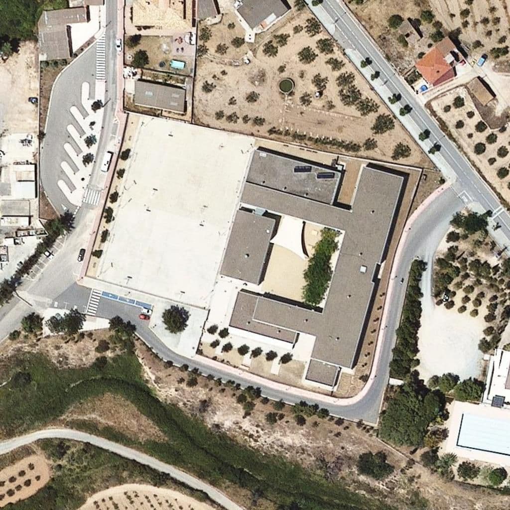 Aerial view of the grounds of Institut Coster de la Torre