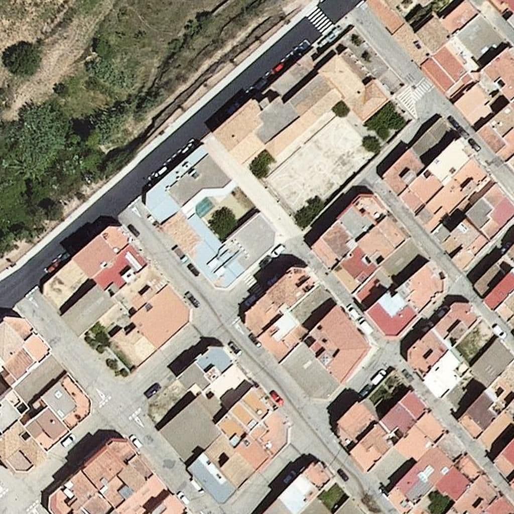 Вид згори на територію школи «Llar d'infants del Perelló»