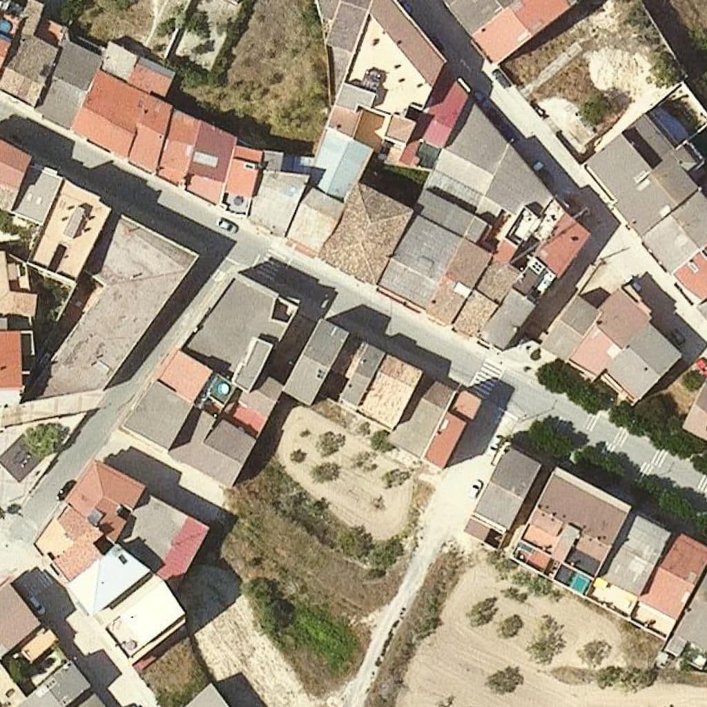 Вид сверху на территорию школы «Llar d'infants Municipal Los Carrollets»