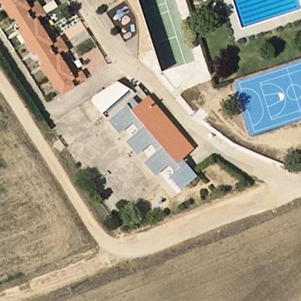 Вид сверху на территорию школы «CRA CAMPOS DE CASTILLA»