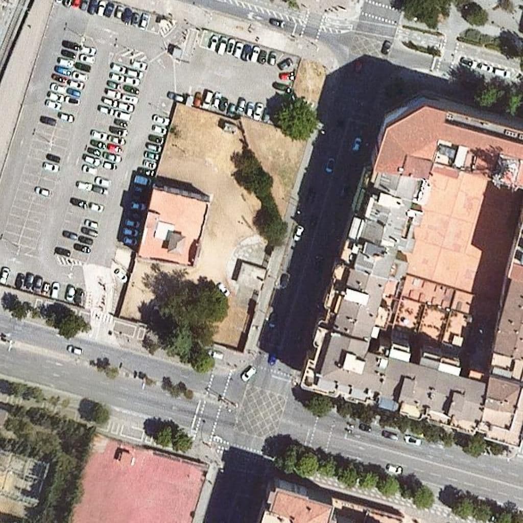Вид згори на територію школи «Esc. De Música Municipal De Girona»