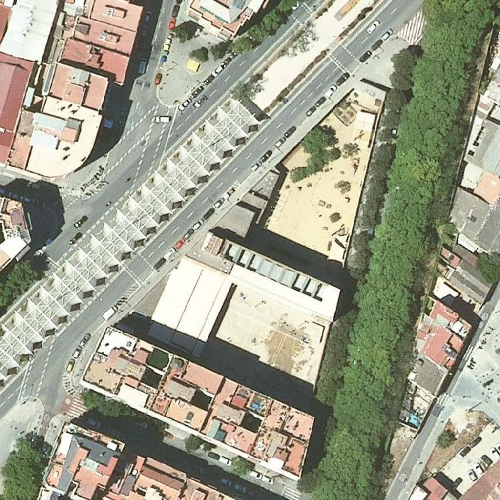 Aerial view of the grounds of Escola Rambleta Del Clot