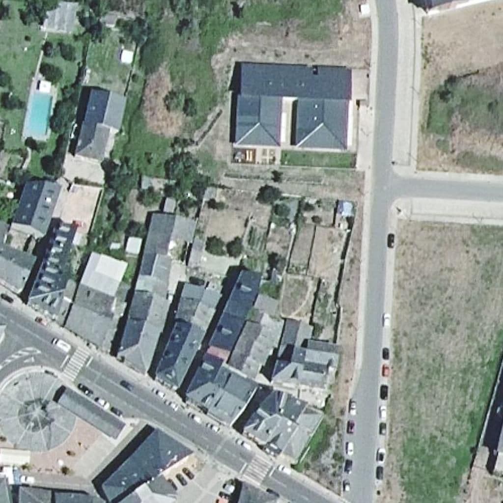 Вид сверху на территорию школы «LA CERCA»