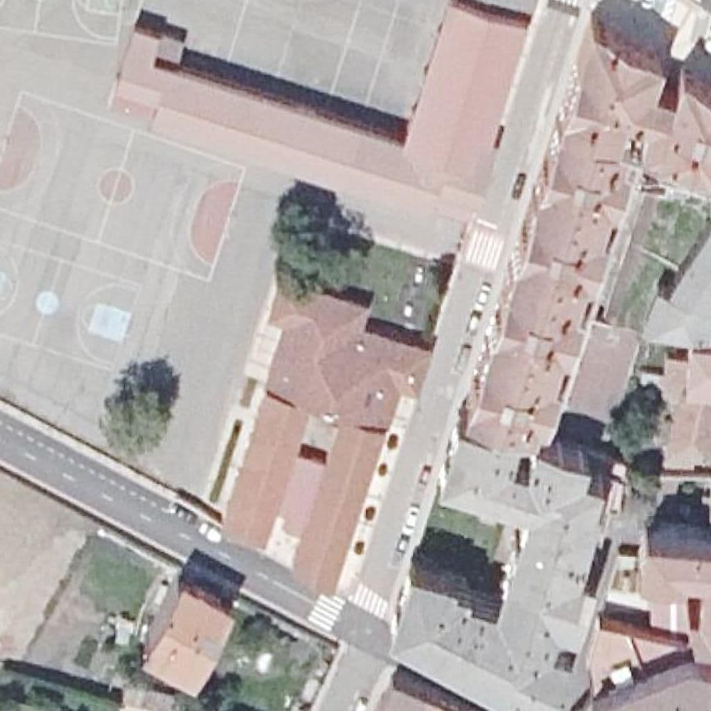Aerial view of the grounds of LA ROBLA