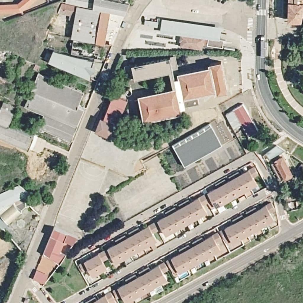 Aerial view of the grounds of CAMPOS Y TOROZOS