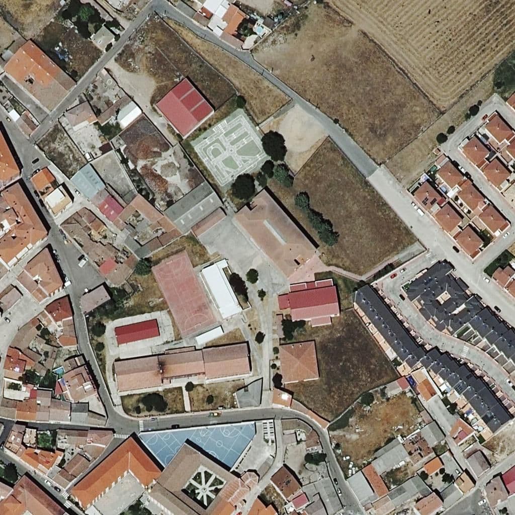 Aerial view of the grounds of LEONARDO DA VINCI