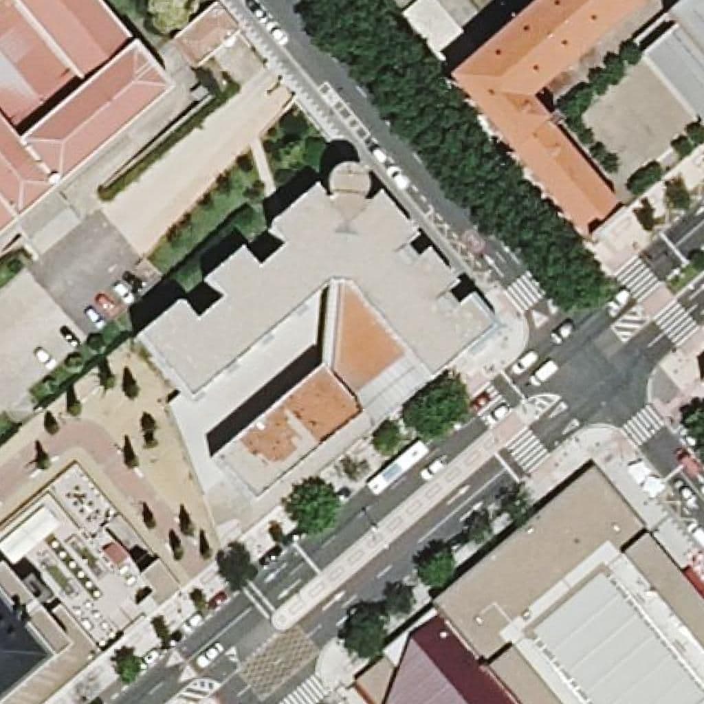 Aerial view of the grounds of LUCÍA DE MEDRANO