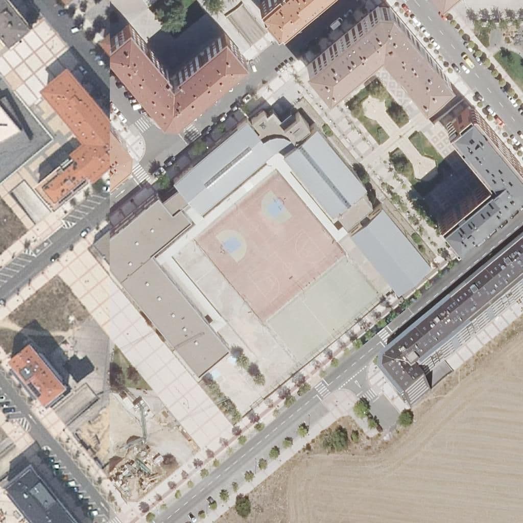 Aerial view of the grounds of MONTES OBARENES