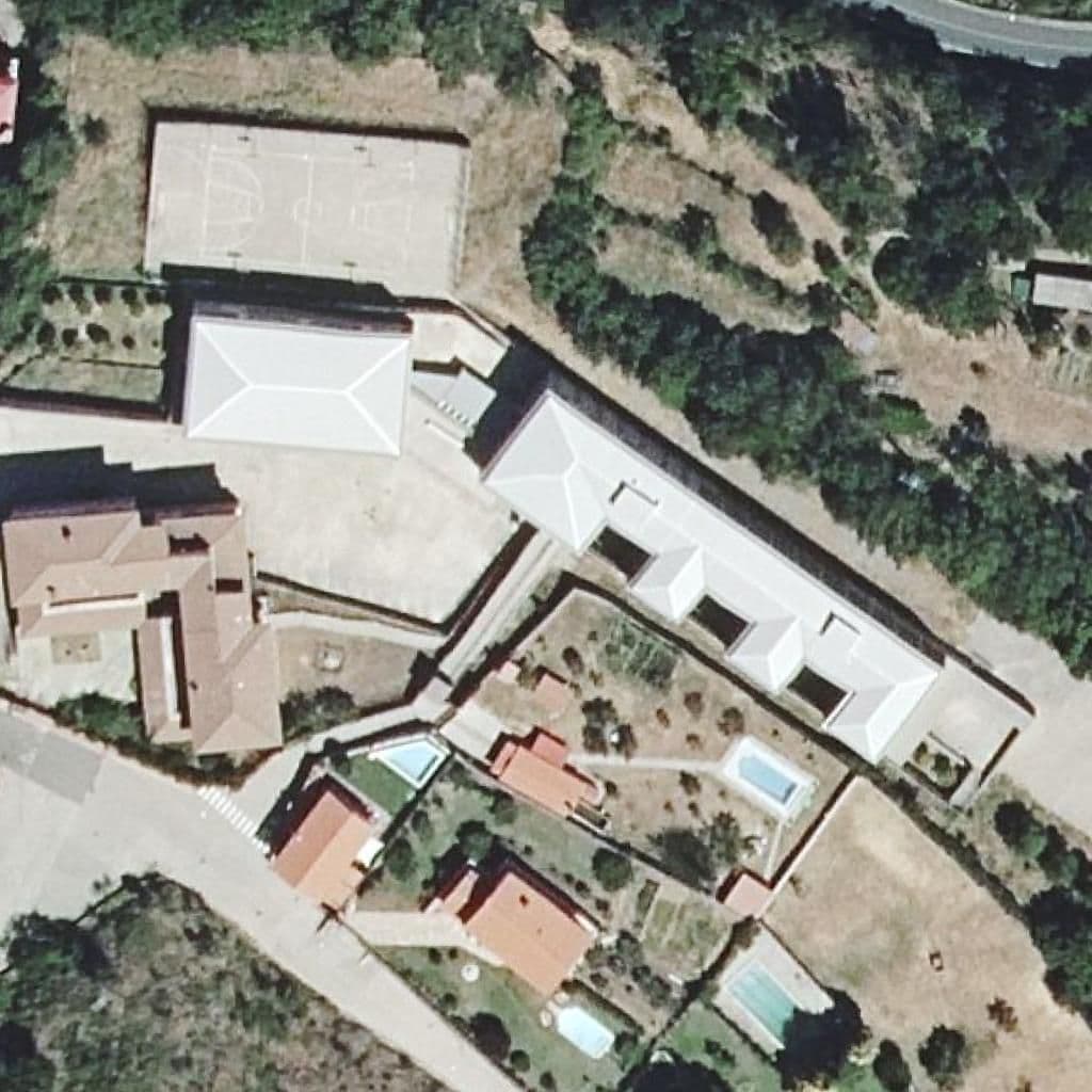 Aerial view of the grounds of RÍO CUERPO DE HOMBRE