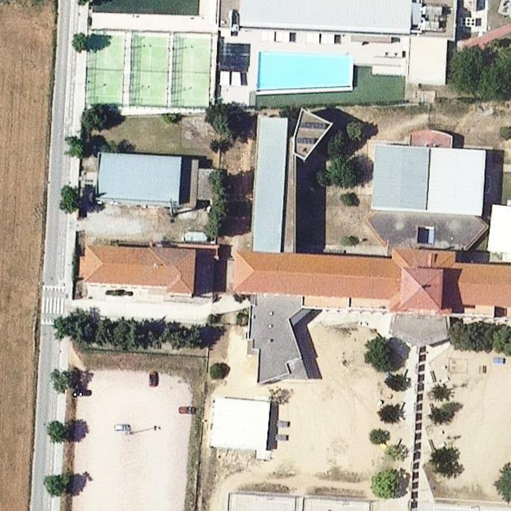 Aerial view of the grounds of Institut Arquitecte Manuel Raspall