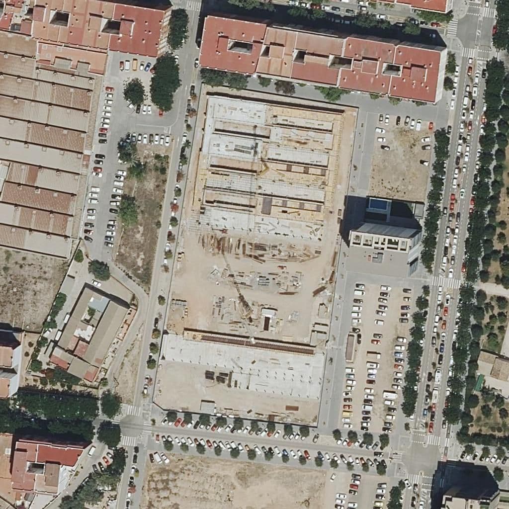 Aerial view of the grounds of CEIP NÚMERO 106