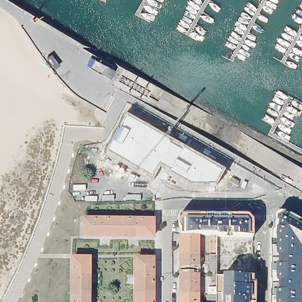 Вид сверху на территорию школы «CENTRO INTEGRADO DE FORMACIÓN PROFESIONAL PUERTO DE LAREDO»