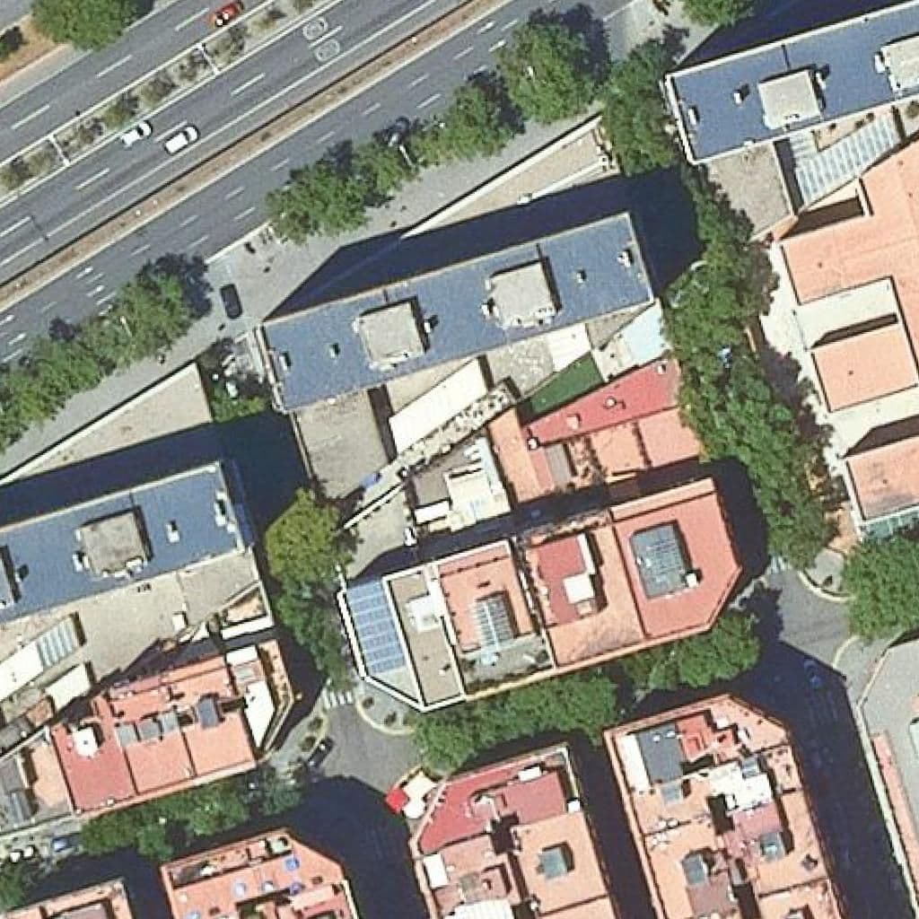 Вид сверху на территорию школы «Cfa Barceloneta»