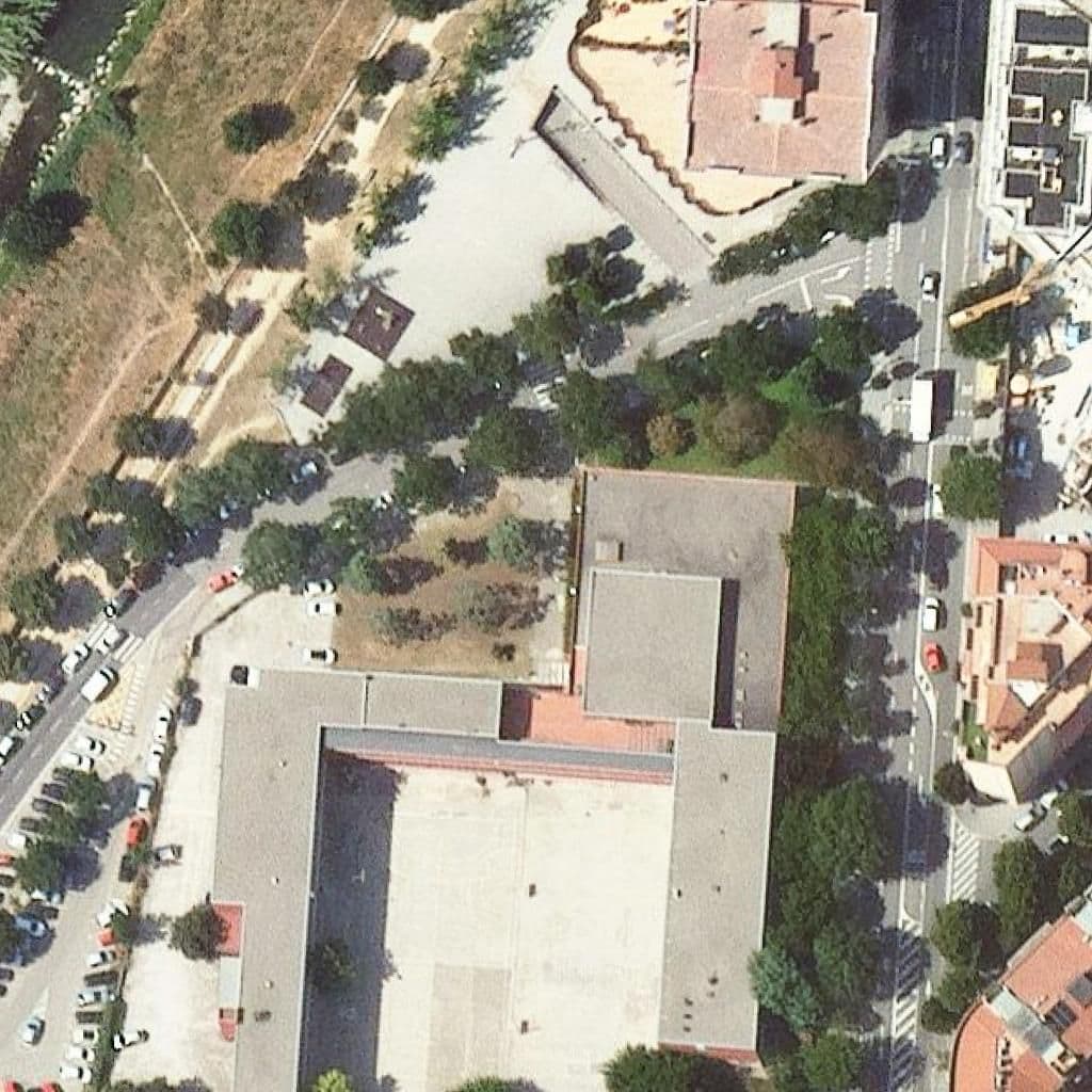 Aerial view of the grounds of Institut Antoni Cumella