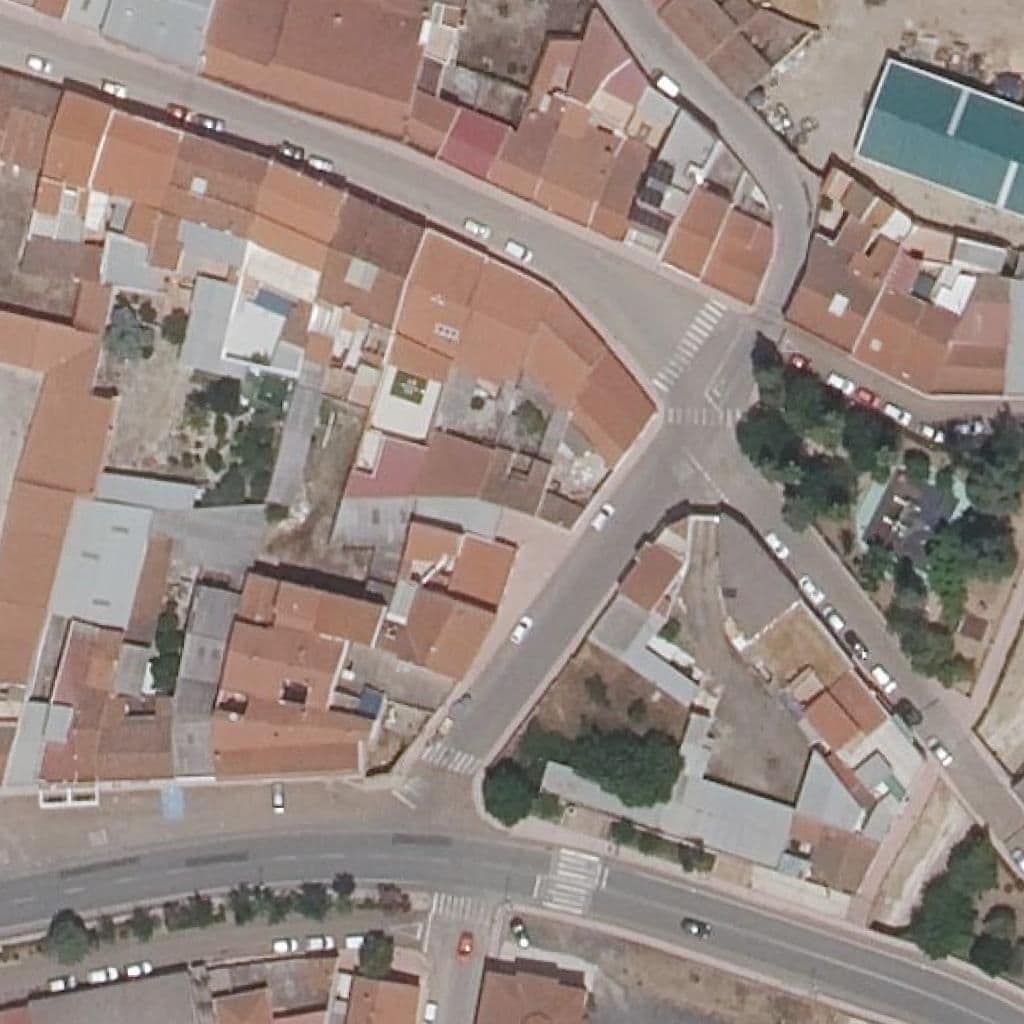 Вид згори на територію школи «SANTA MARTA DE LOS BARROS»