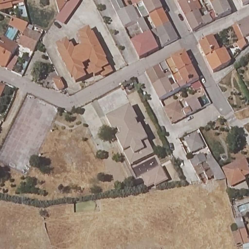 Вид згори на територію школи «SAN MARTIN»