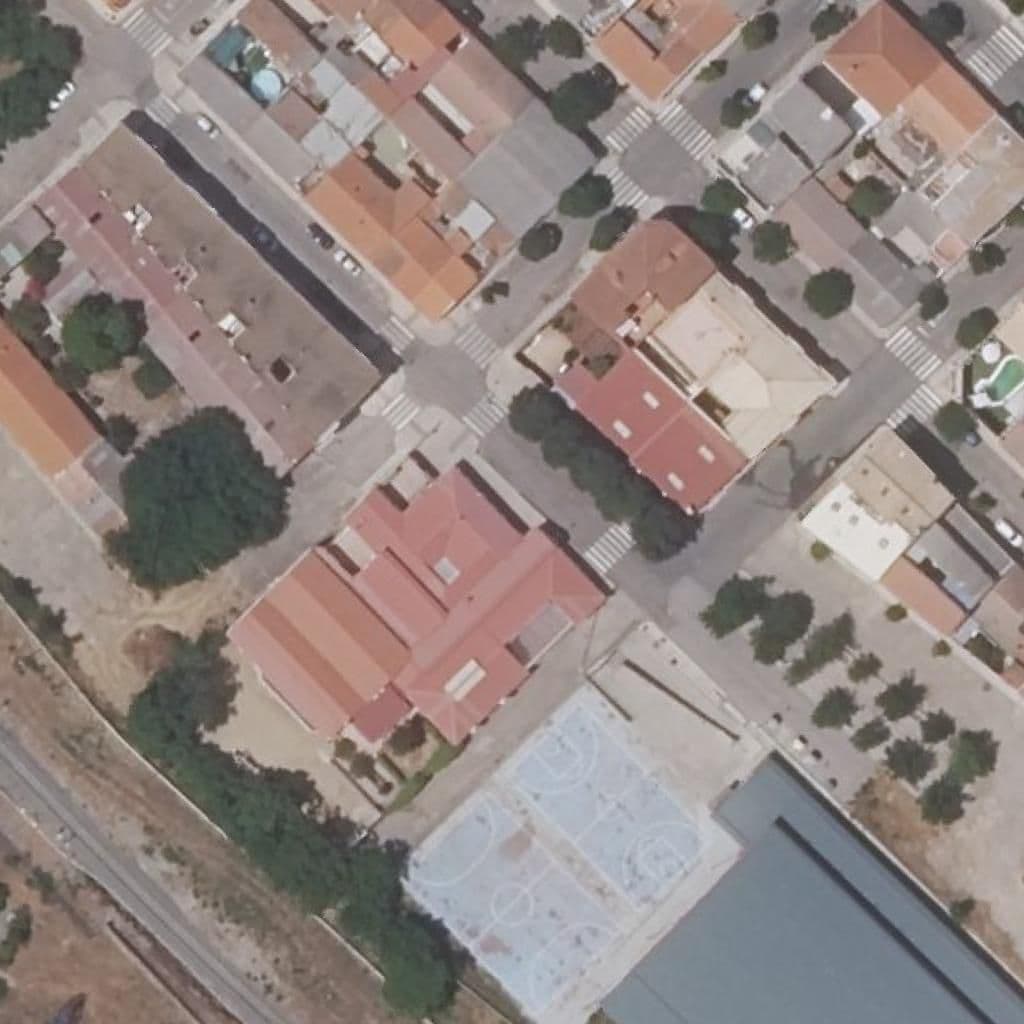Вид згори на територію школи «SANTA LUCÍA»