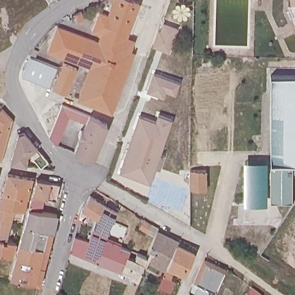 Вид сверху на территорию школы «C.R.A. LAS VILLUERCAS»