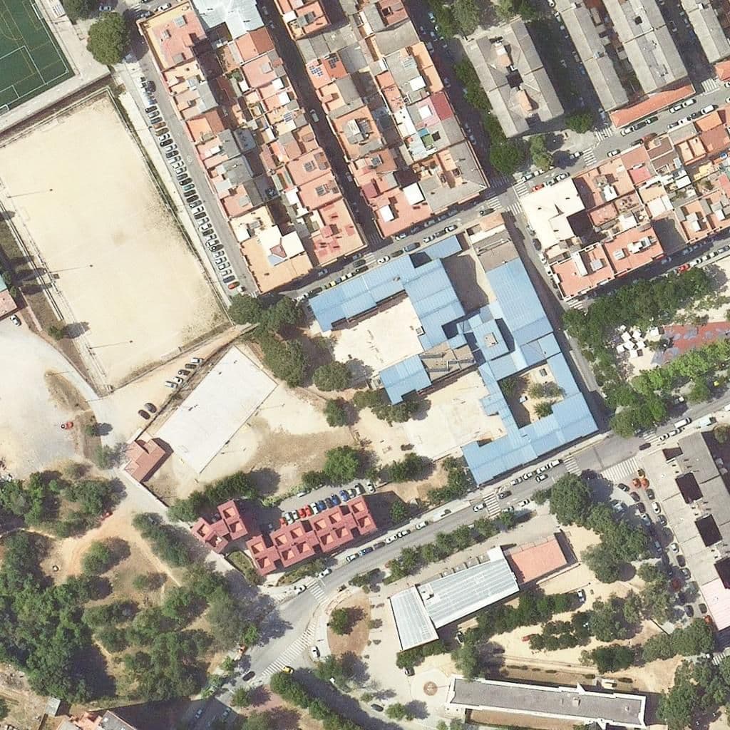 Aerial view of the grounds of Institut Sabadell