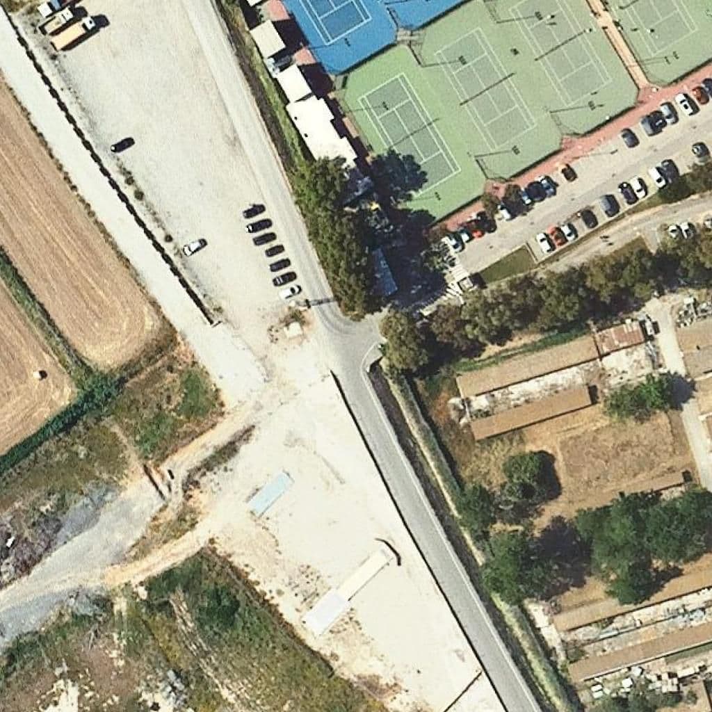 Вид згори на територію школи «Emilio Sánchez American School»