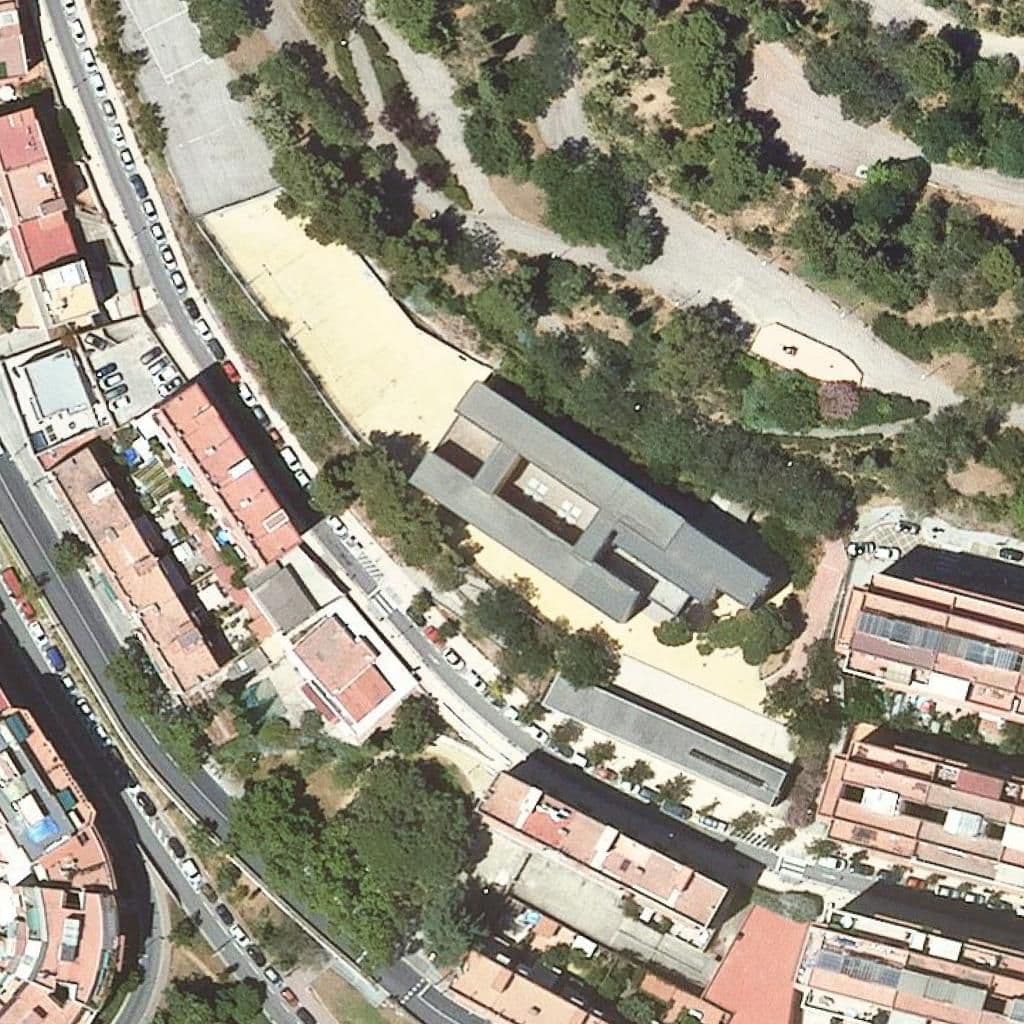 Aerial view of the grounds of Institut Josep Pla