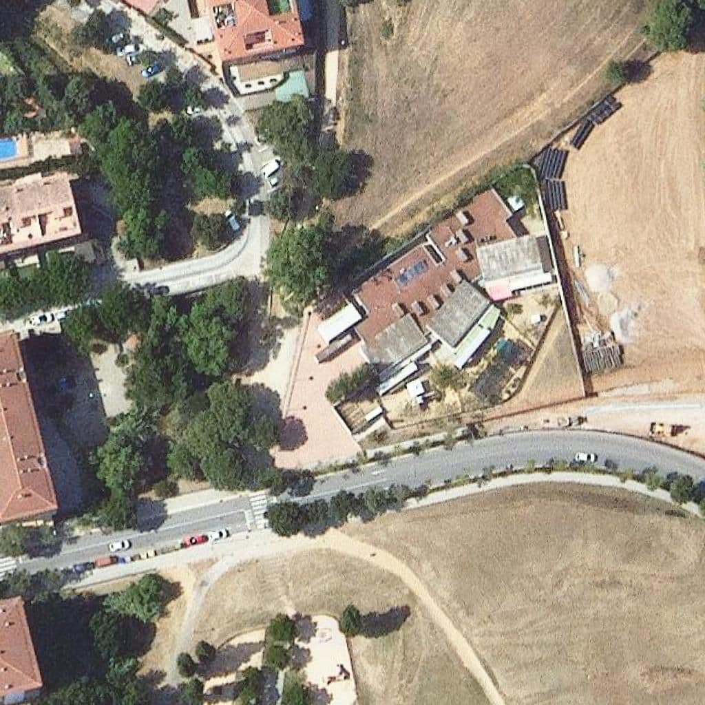 Aerial view of the grounds of Escola Bressol Ginesta