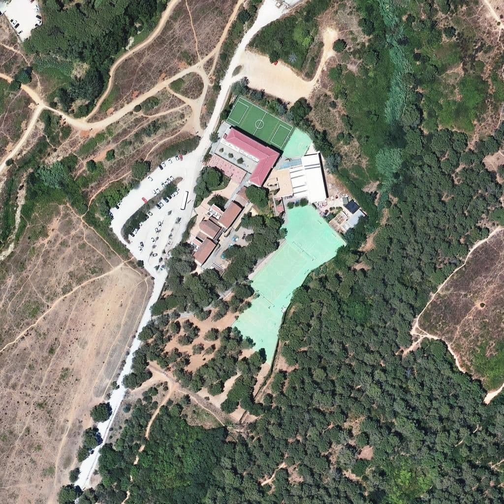 Aerial view of the grounds of Avenç