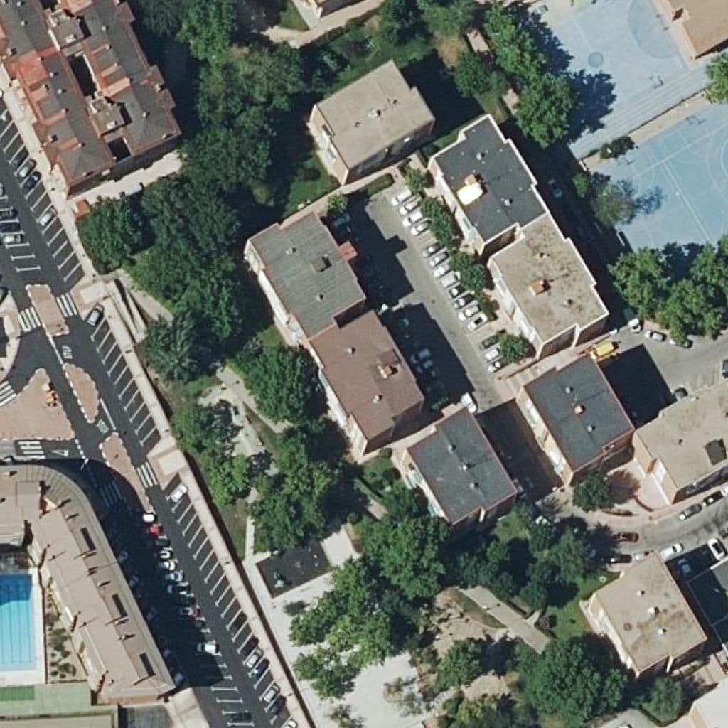 Вид сверху на территорию школы «San Vicente Ferrer»