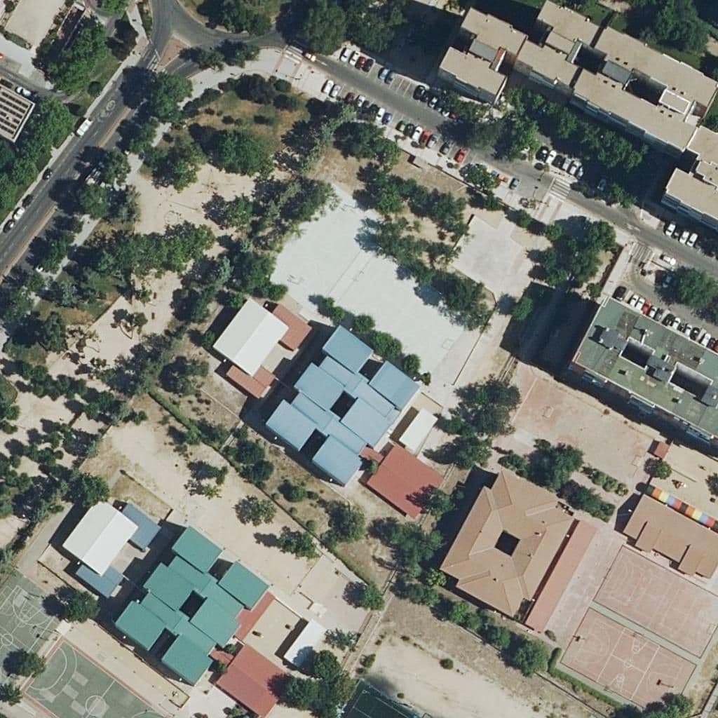 Вид згори на територію школи «Parroco D. Victoriano»
