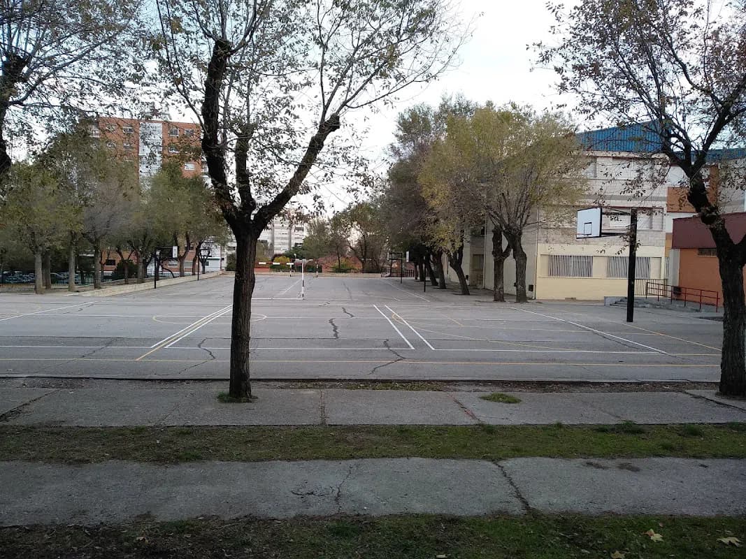 Parroco D. Victoriano