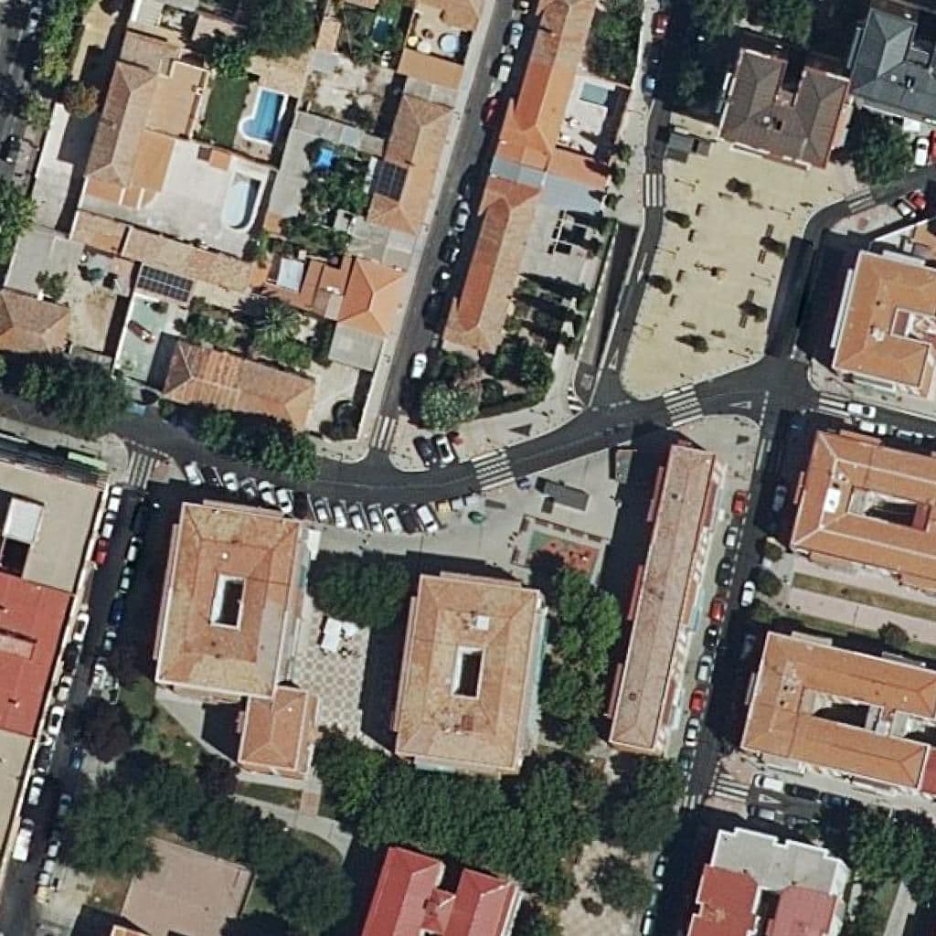 Aerial view of the grounds of Liceo Victoria