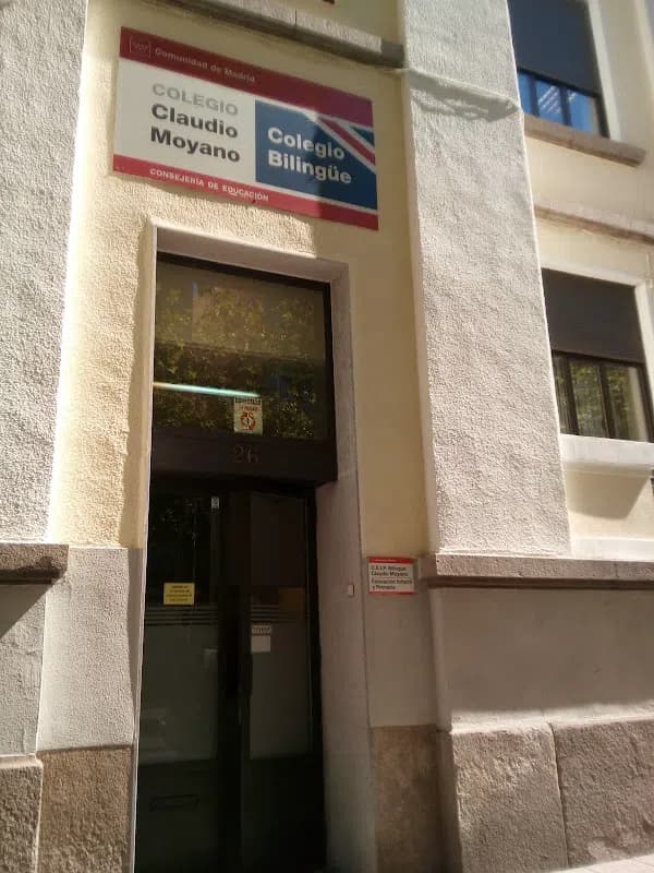 Photo 3