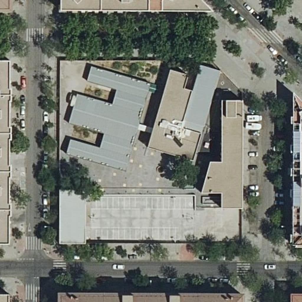 Вид сверху на территорию школы «Colegio Diocesano Maria Inmaculada - Mogambo»