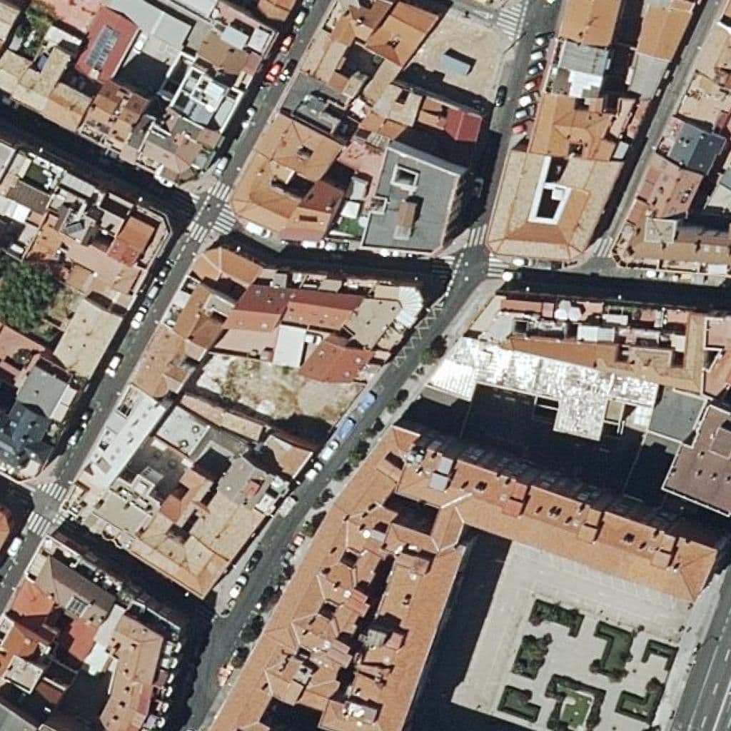 Aerial view of the grounds of C.p.ntra.sra.de Las Victorias