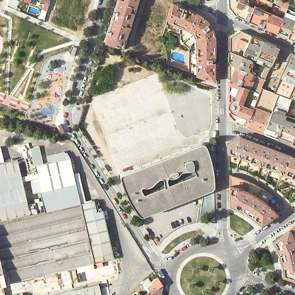 Aerial view of the grounds of Institut La Serreta