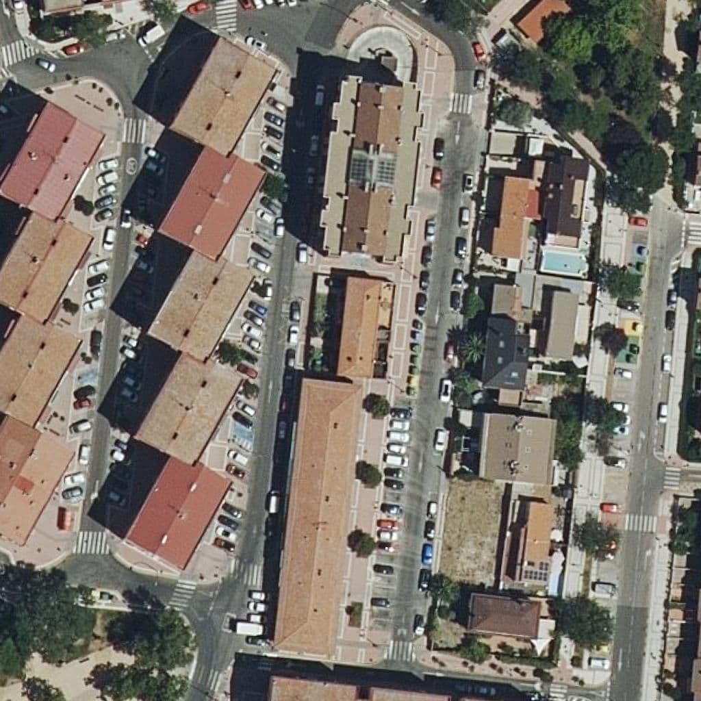 Aerial view of the grounds of Colegio Ciudad De Madrid