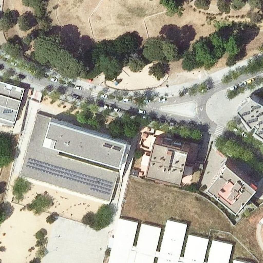 Aerial view of the grounds of Institut Arraona