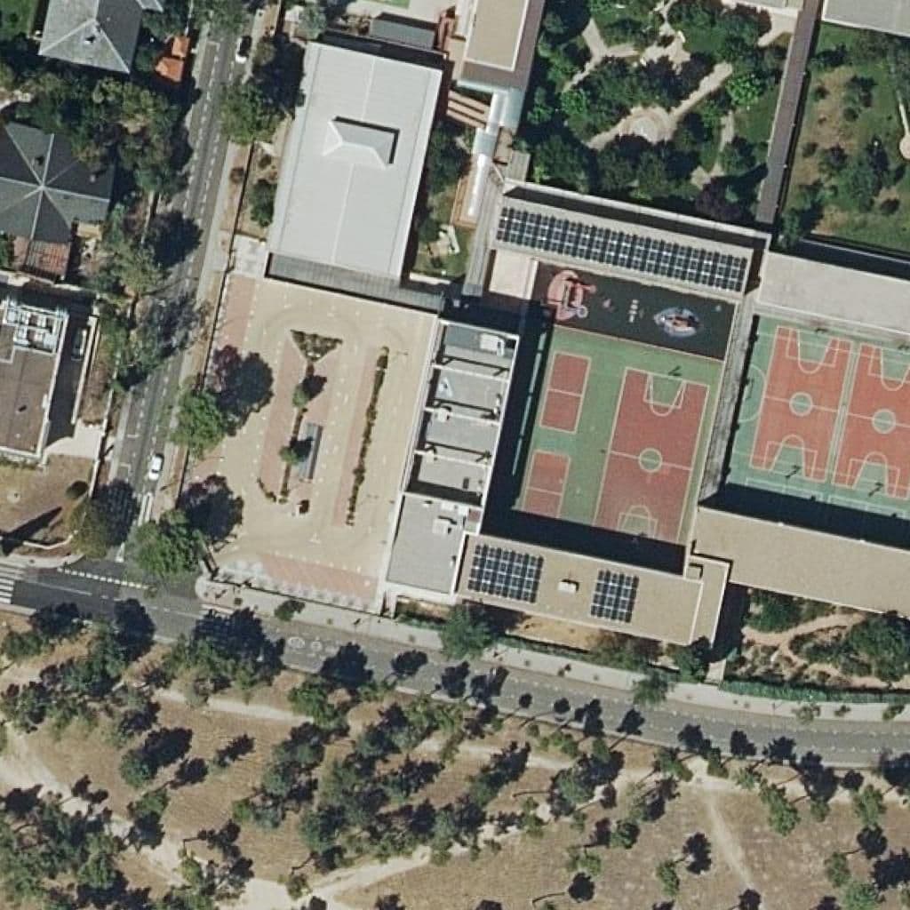 Вид згори на територію школи «San Jose Del Parque»