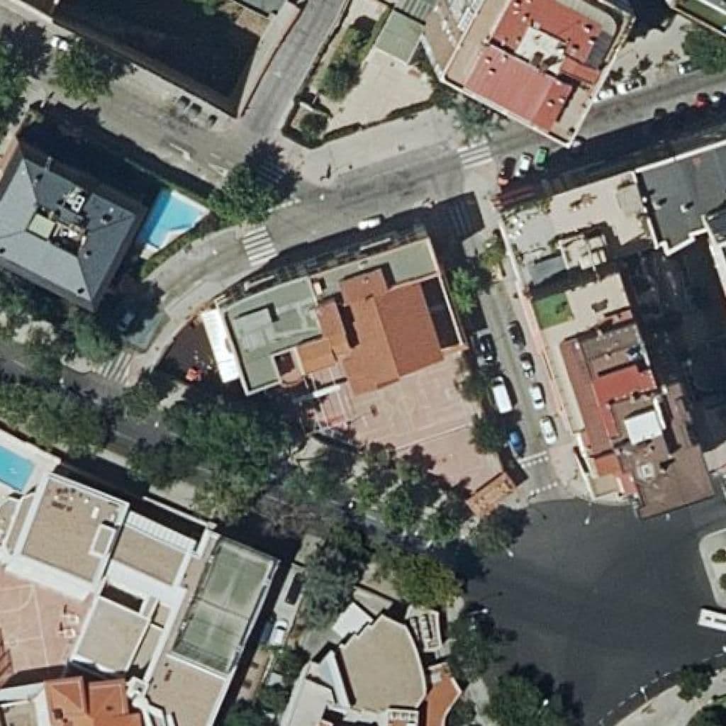 Вид сверху на территорию школы «Santo Domingo»