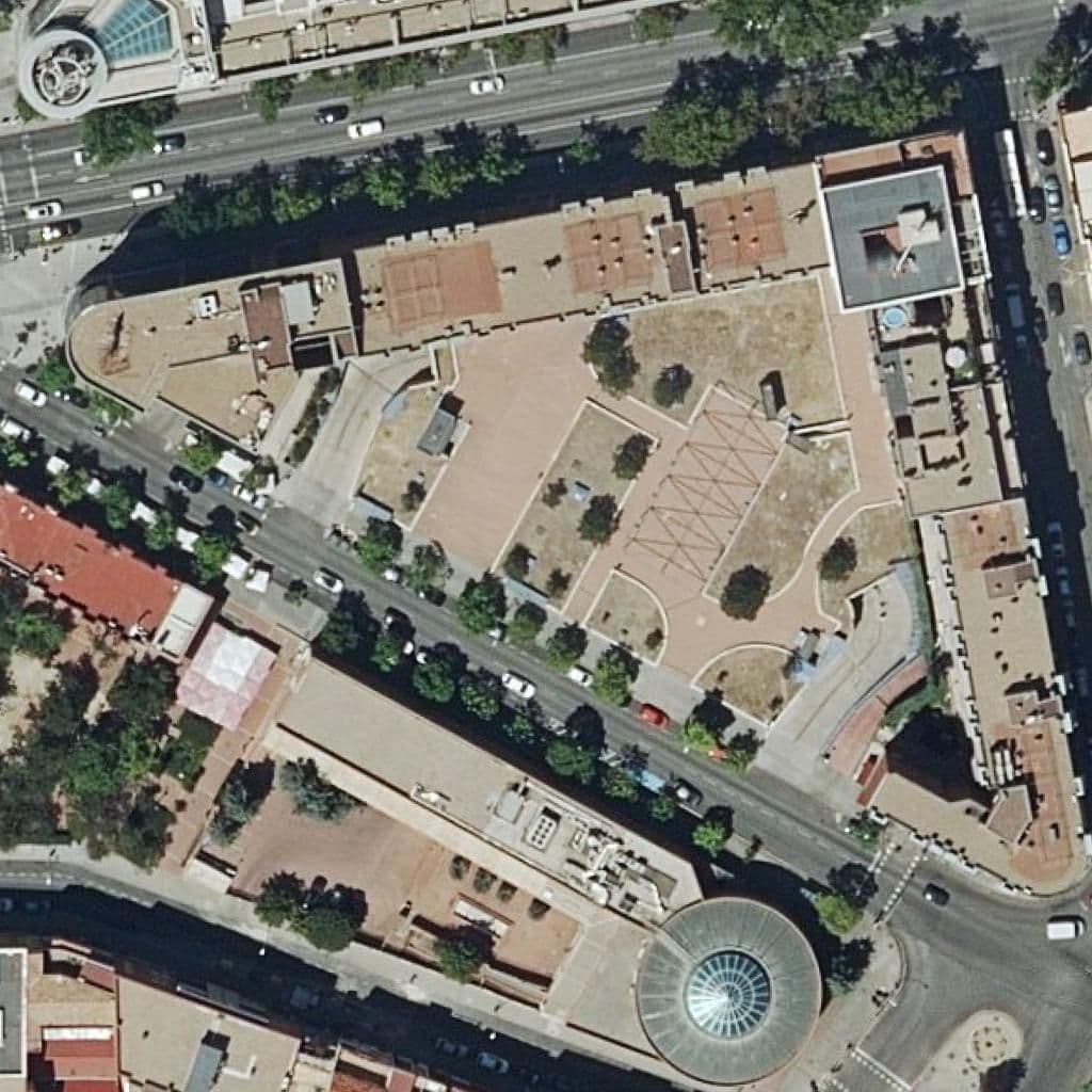 Aerial view of the grounds of Colegio Studium