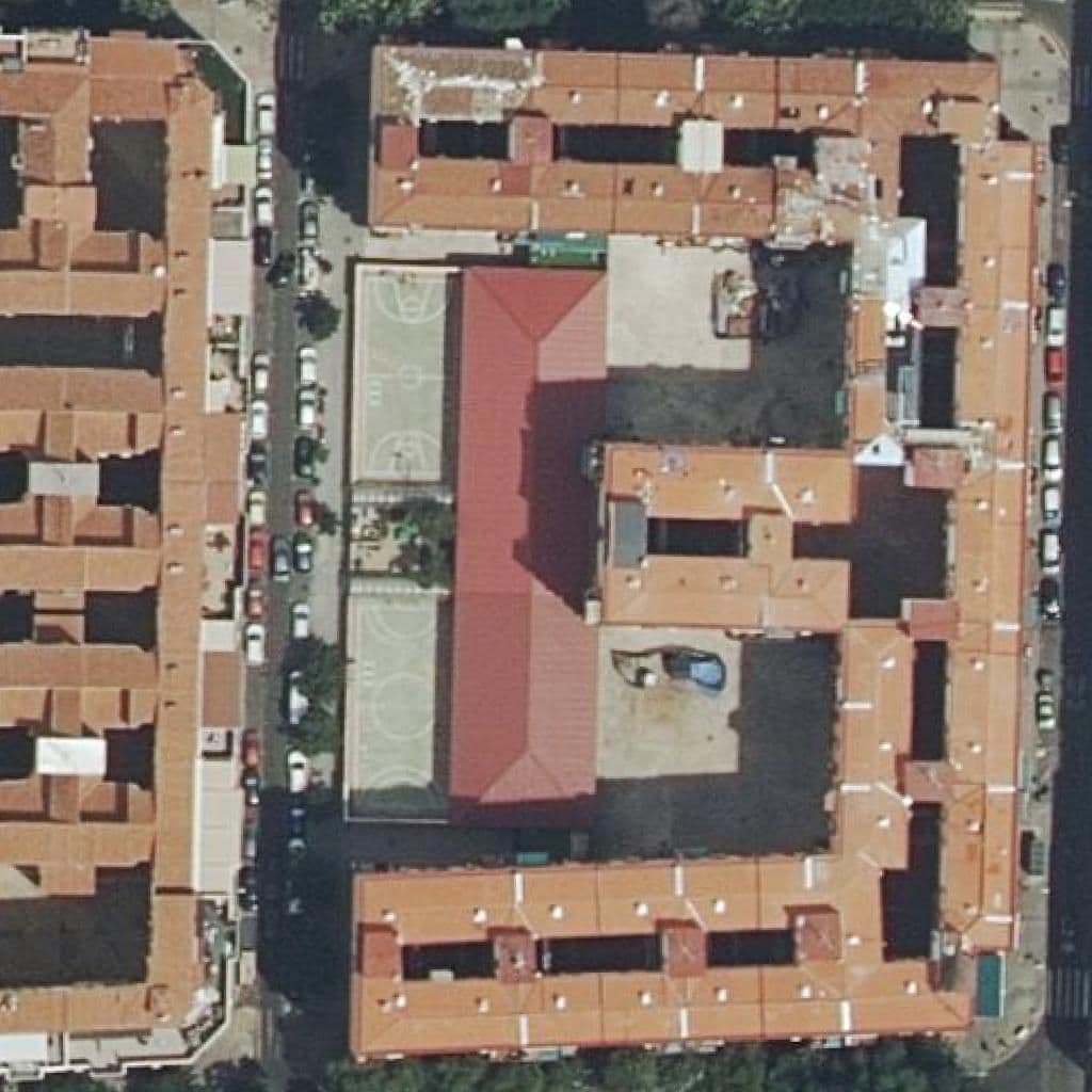 Вид згори на територію школи «Villamartin»